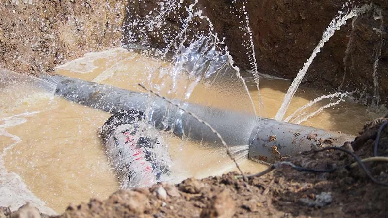 pool-pipe-burst